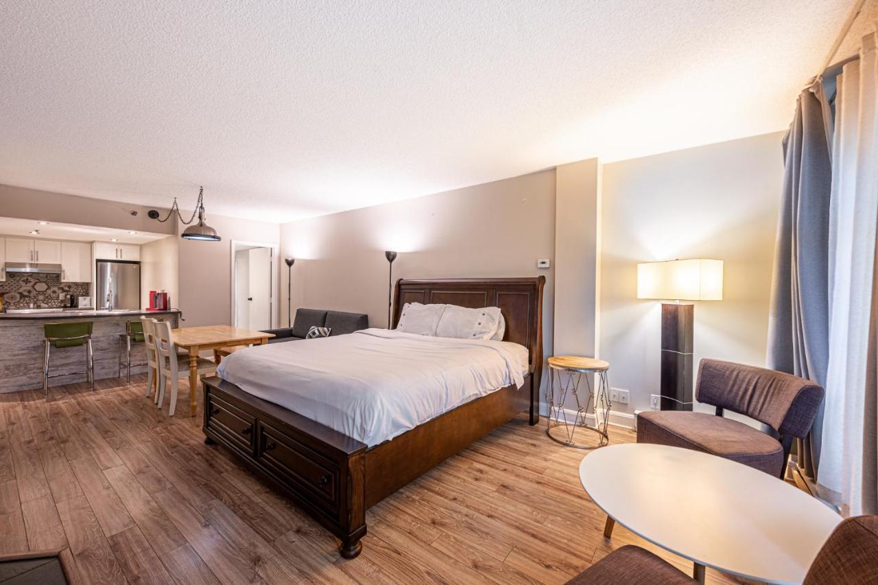 Le Domaine Chambre d'hôtel à Saint-Sauveur-des-Monts Extérieur photo