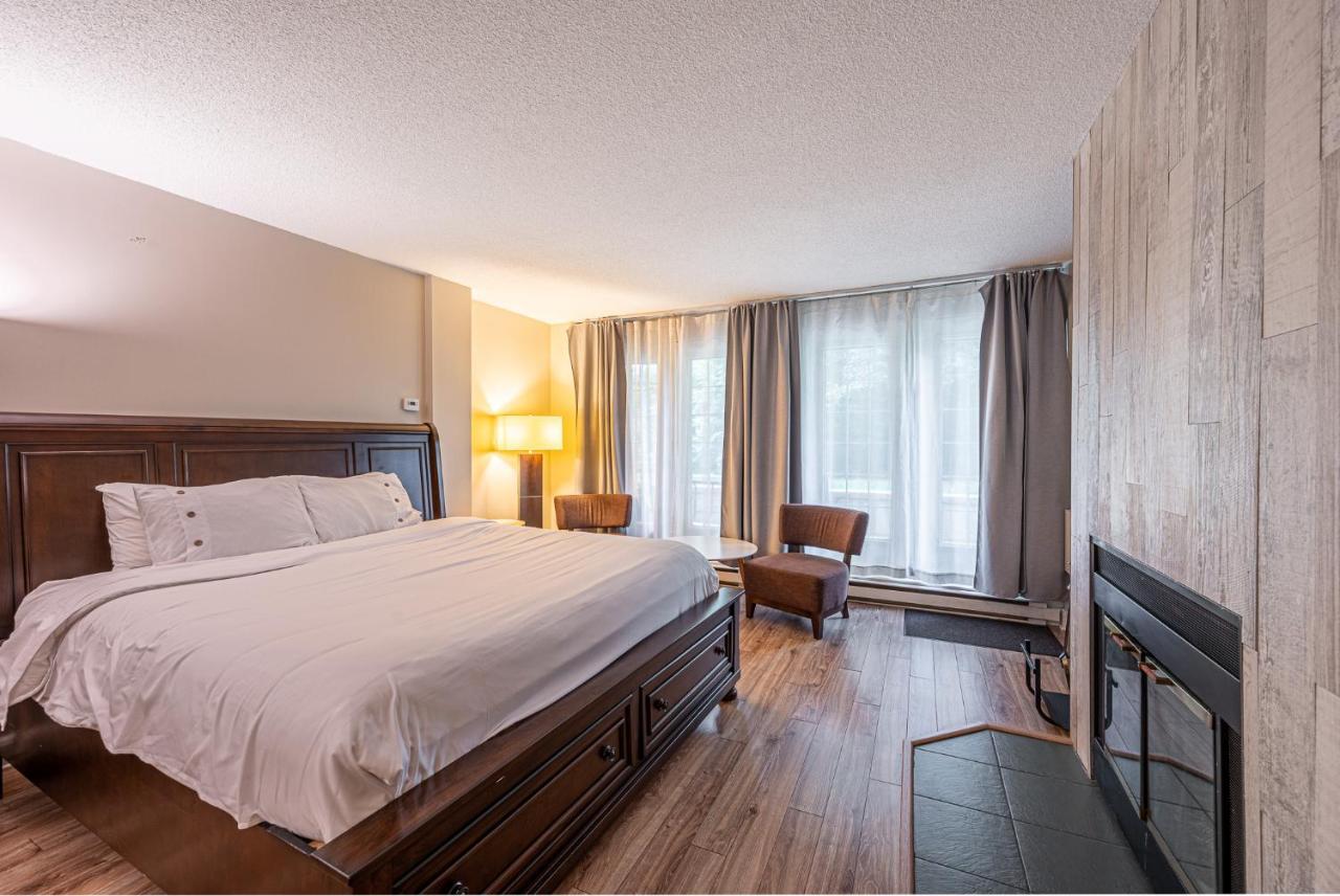 Le Domaine Chambre d'hôtel à Saint-Sauveur-des-Monts Extérieur photo