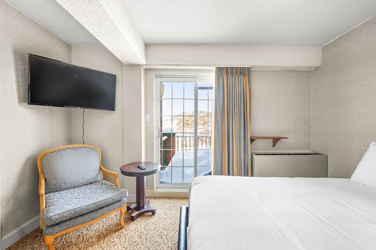 Le Domaine Chambre d'hôtel à Saint-Sauveur-des-Monts Extérieur photo
